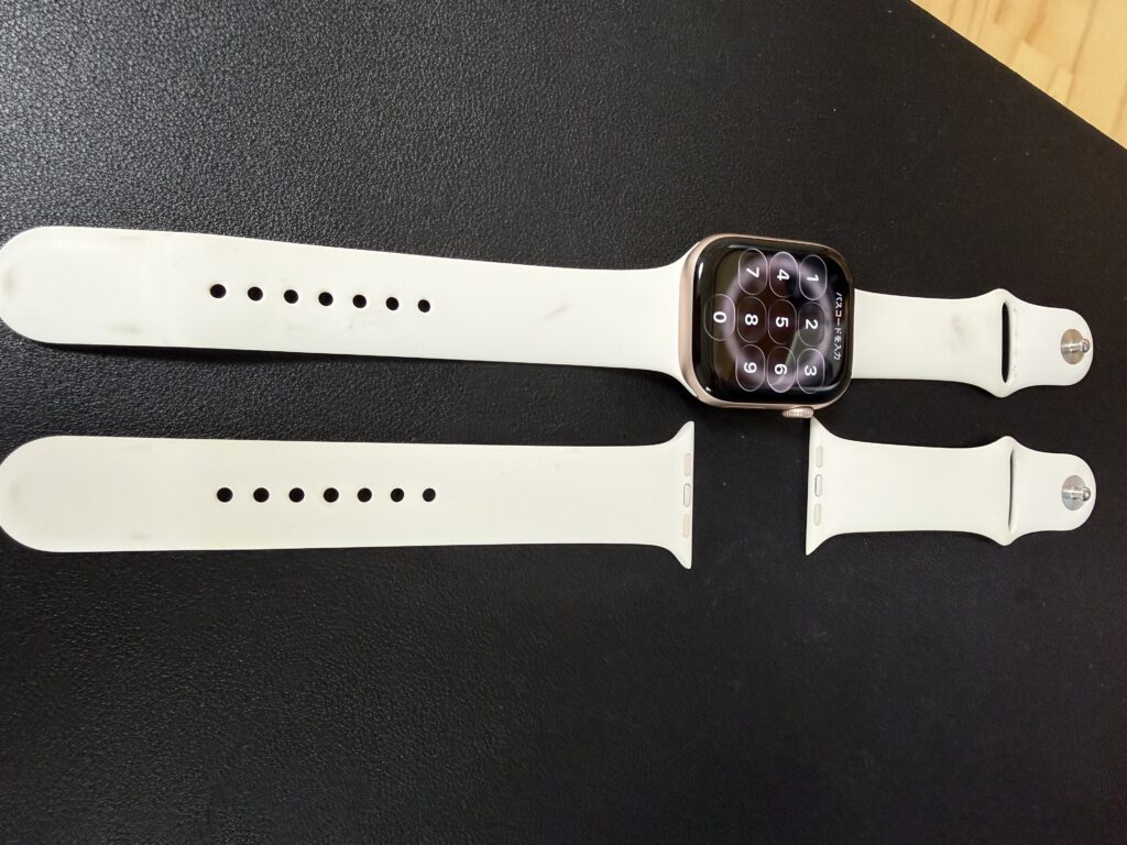 Apple Watchのバンドの汚れは激落ちくん